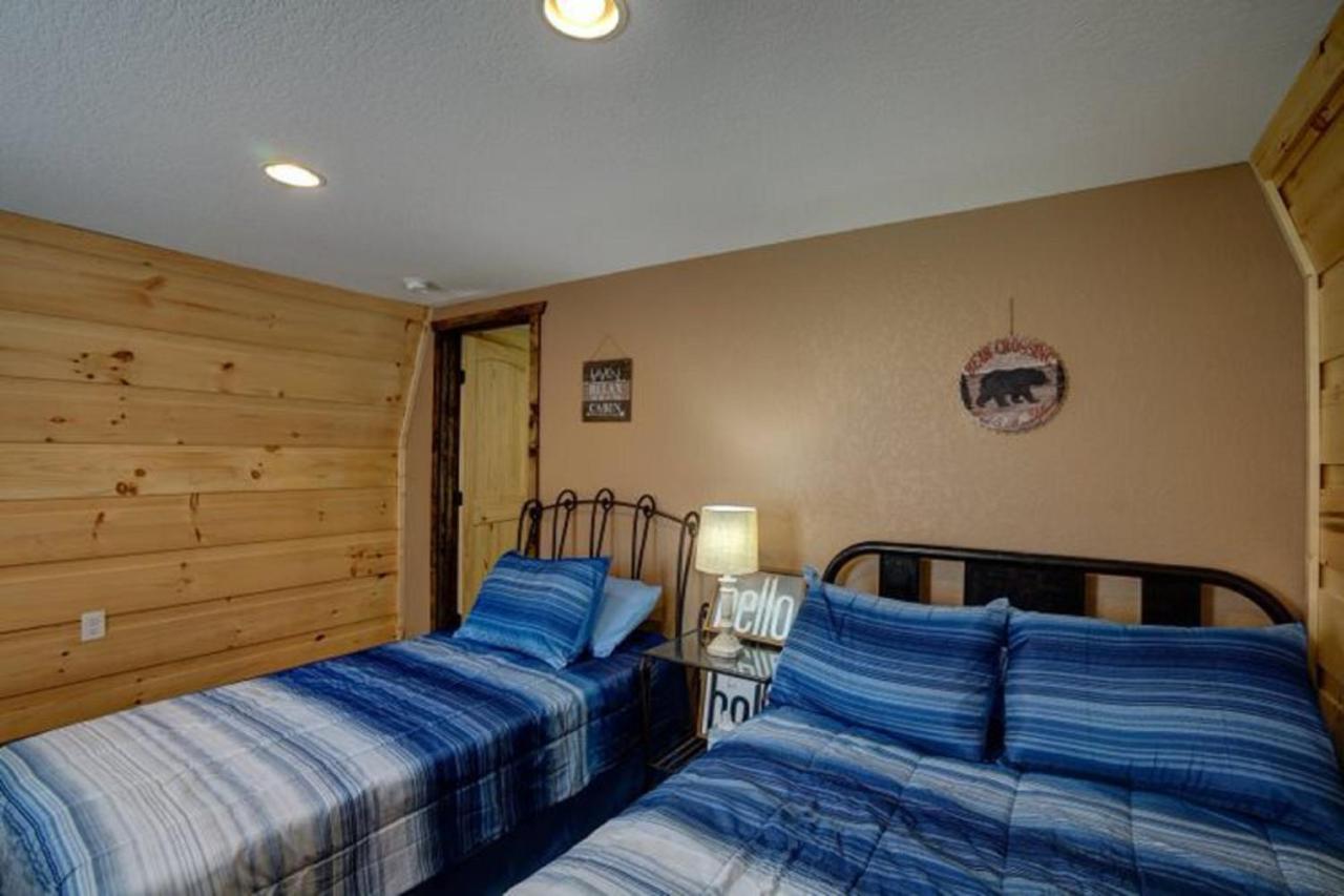 Dragon'S Nest Cabin With Mountain Views Robbinsville Bagian luar foto